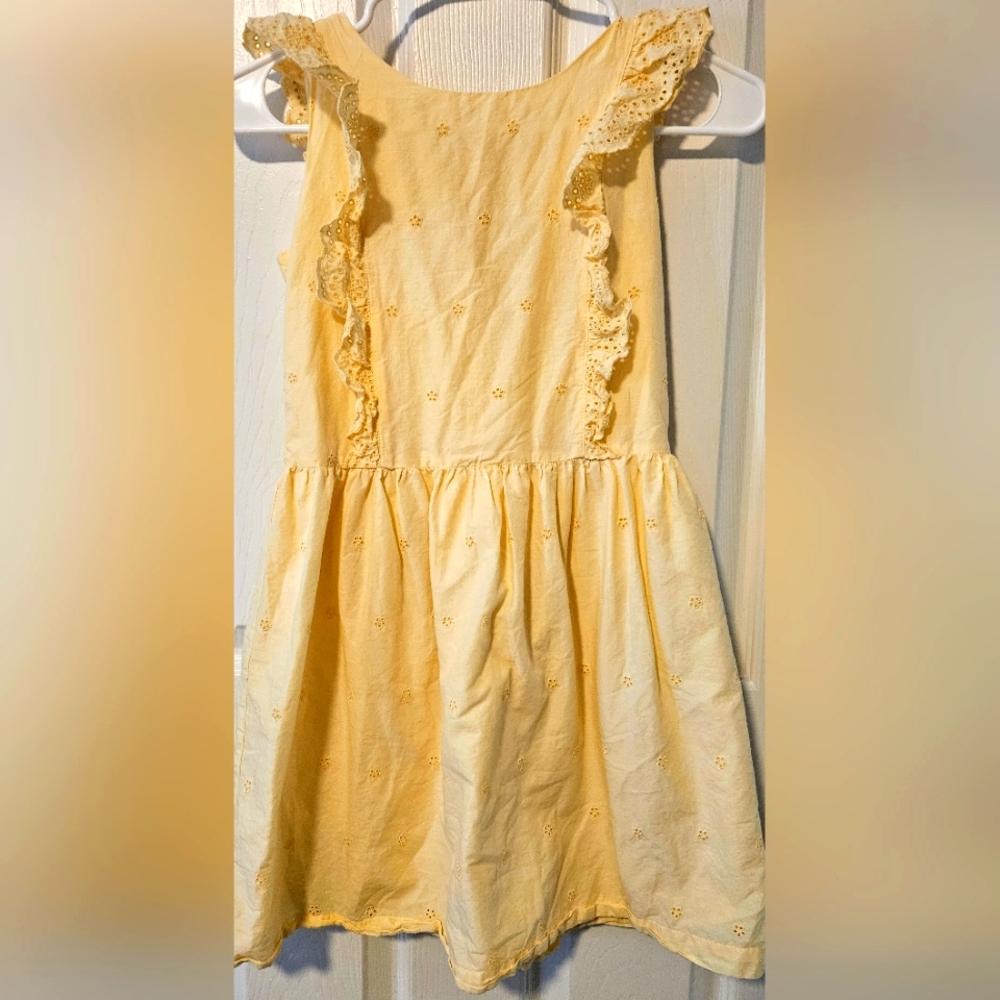 Gap Girls light yellow eyelet dress Youth Large